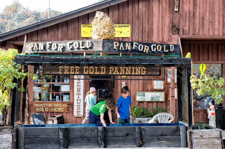 Travel: Relive the gold rush in California's Tuolumne County - Victoria  Times Colonist