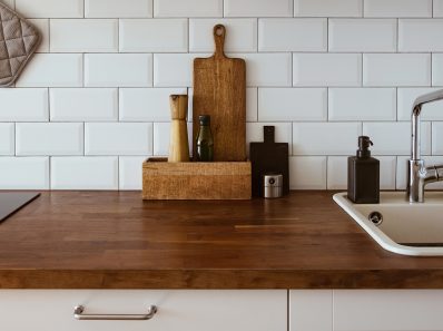 Want A New Kitchen Worktop? Here's Everything You Need To Know About Overlays
