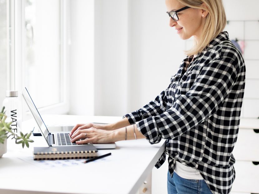 Ergonomic desk