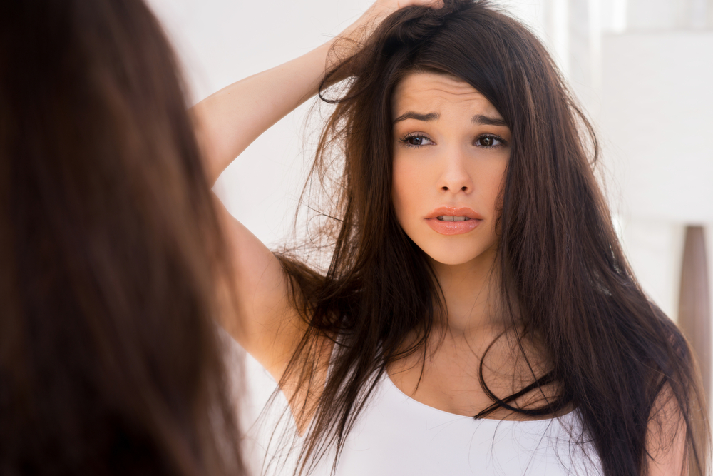 How alcohol affects your hair