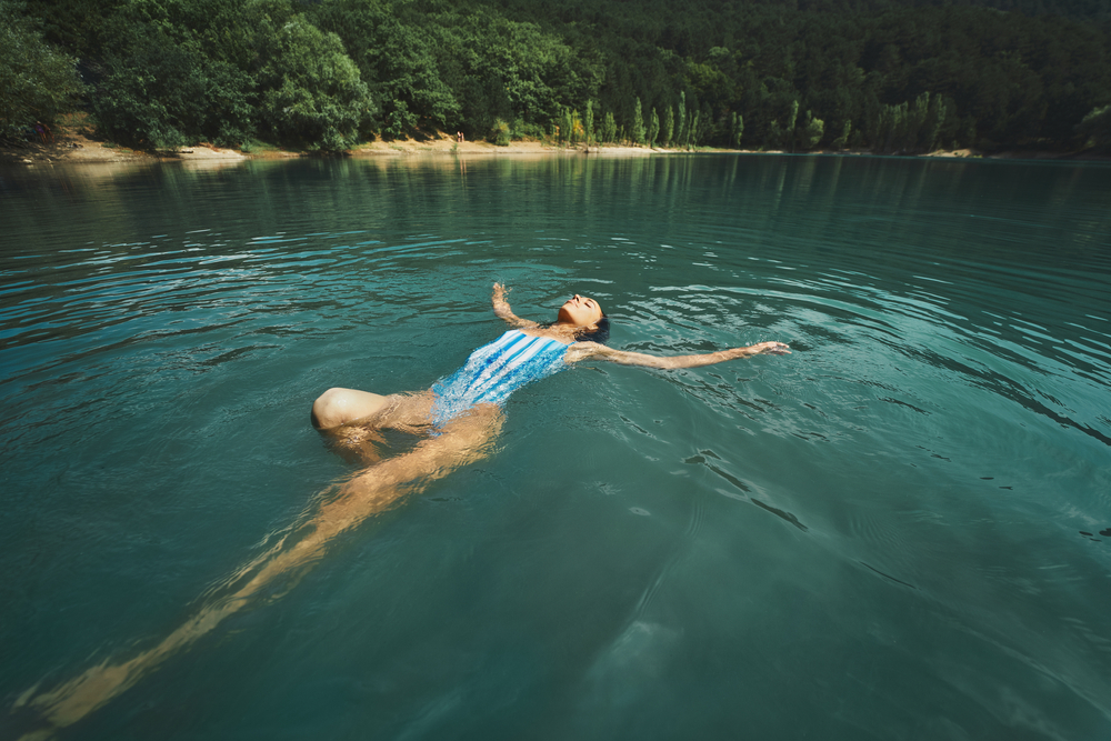 JOMO travel trend