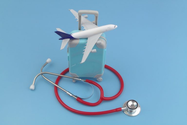 cosmetic surgery travel insurance