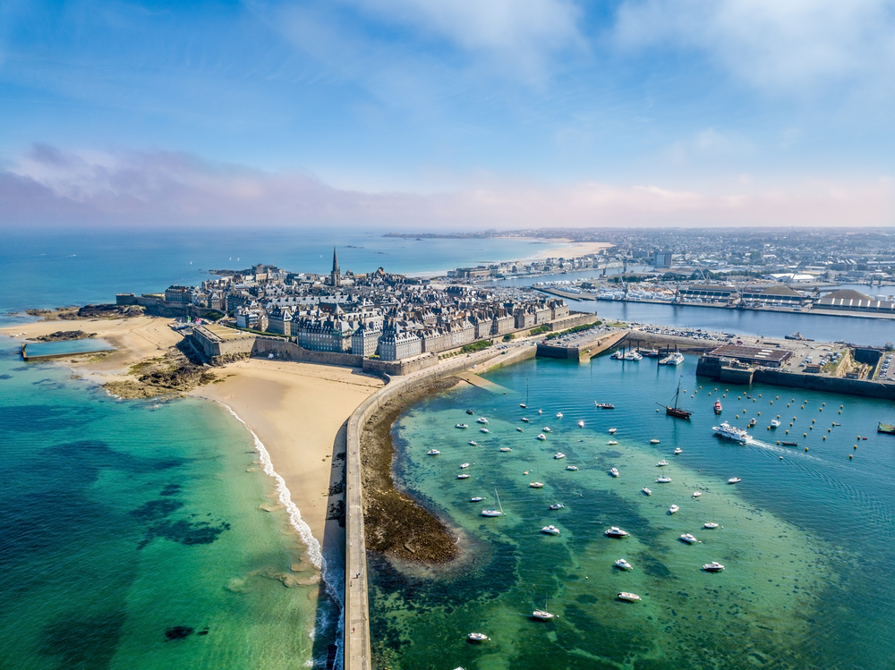 country destinations trending 2025
