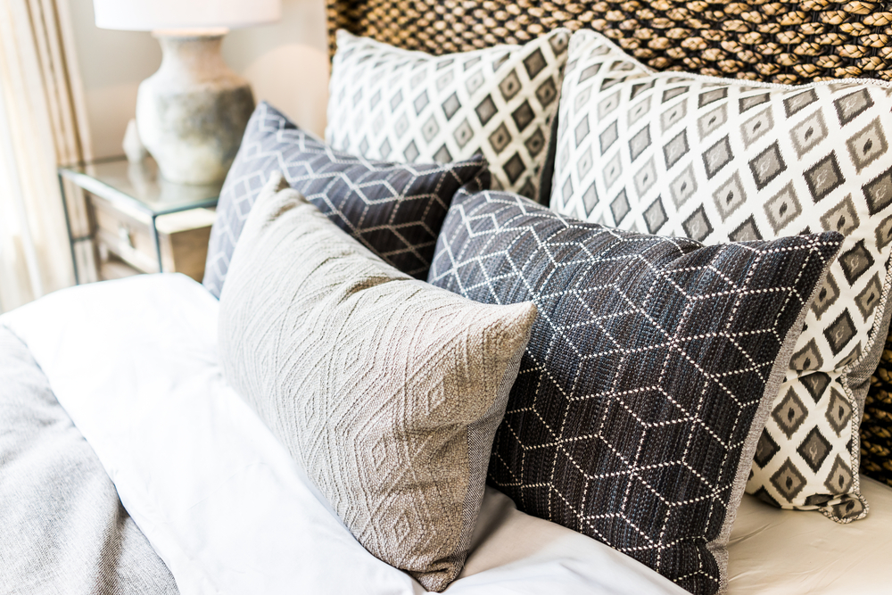how to style your bedroom like a luxury suite