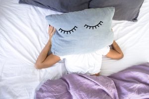 why you're dreaming more in summer