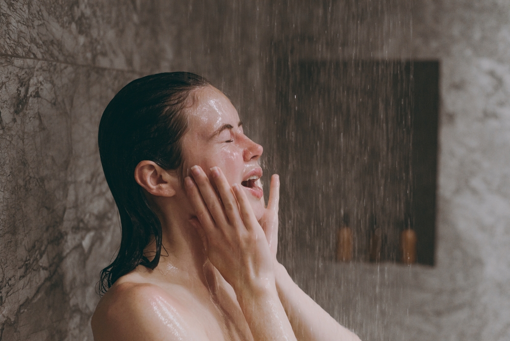 hot showers after flying