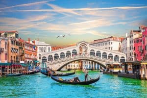 Venice survival guide for tourists